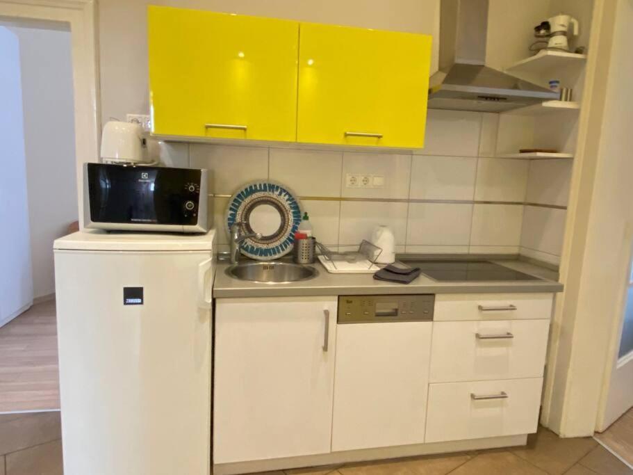 Orangehomes One Bedroom Comfy Apartment ブダペスト エクステリア 写真