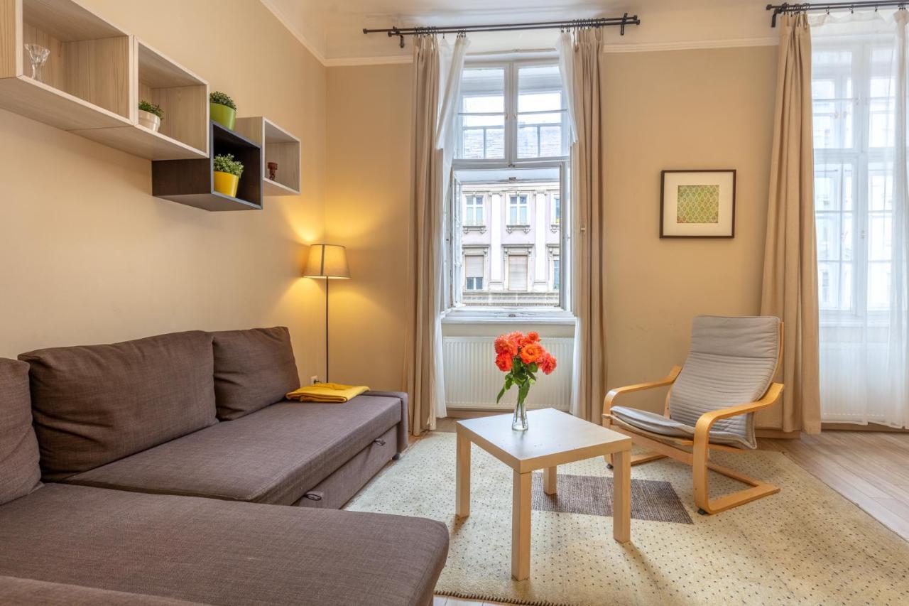 Orangehomes One Bedroom Comfy Apartment ブダペスト エクステリア 写真