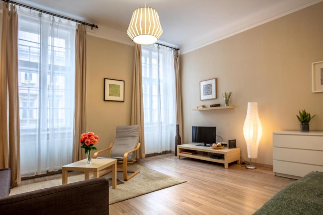 Orangehomes One Bedroom Comfy Apartment ブダペスト エクステリア 写真